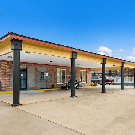 Econo Lodge Russellville Bagian luar foto